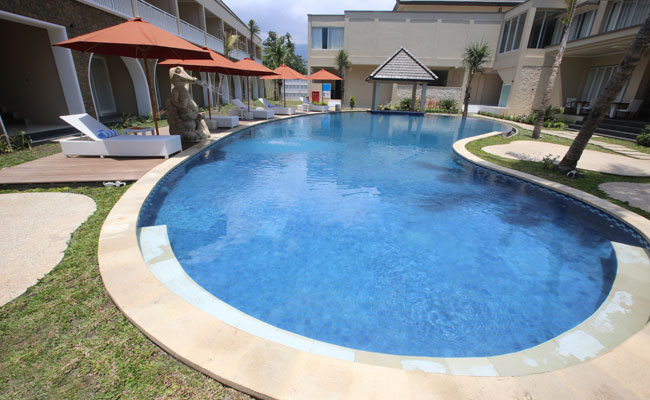 Pool Novo Turismo Hotel Timor Leste1