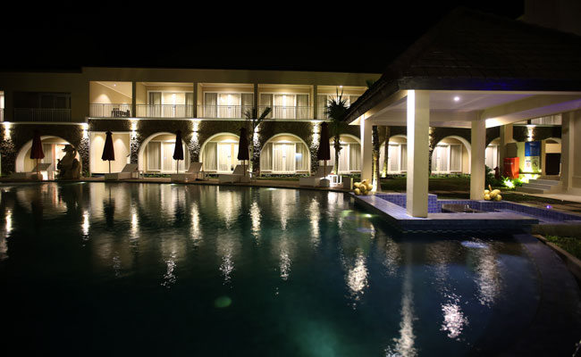 Pool Novo Turismo Hotel Timor Leste2